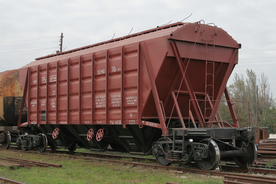 freight train car types